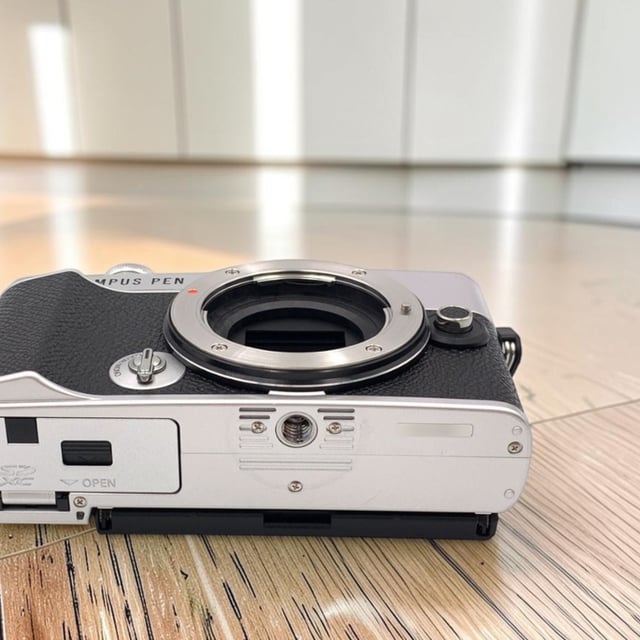 OLYMPUS PEN E-P7 ボディ