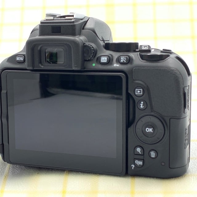 D5600 ボディ