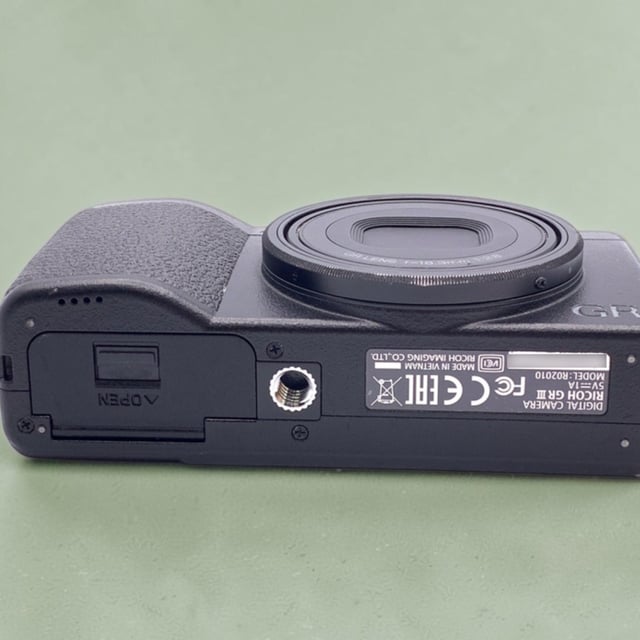 GR III(GR3) "ブラック"