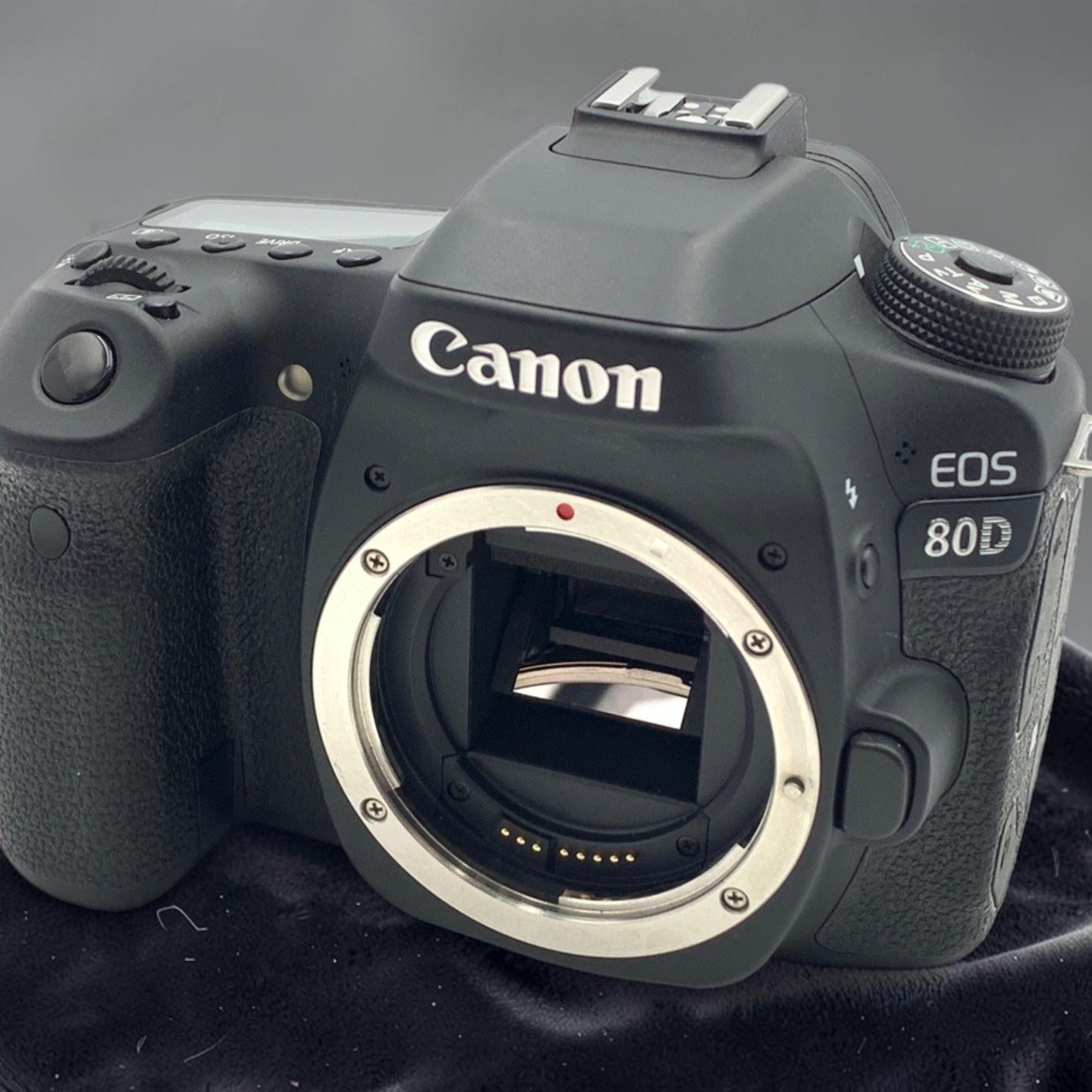 Canon EOS 80D ボディの中古 (美品)・¥52,350 by れんのひ | みんなの