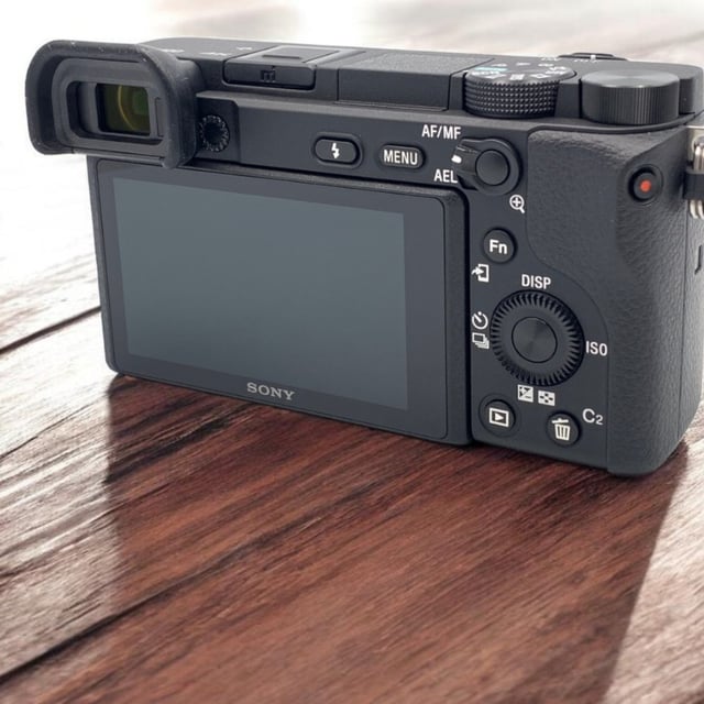 α6400 ILCE-6400 ボディ "ブラック"