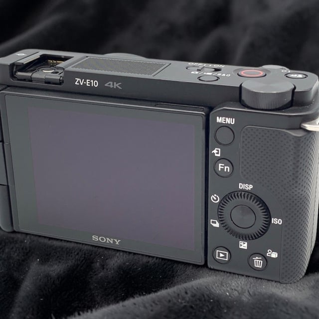 VLOGCAM ZV-E10 ボディ "ブラック"