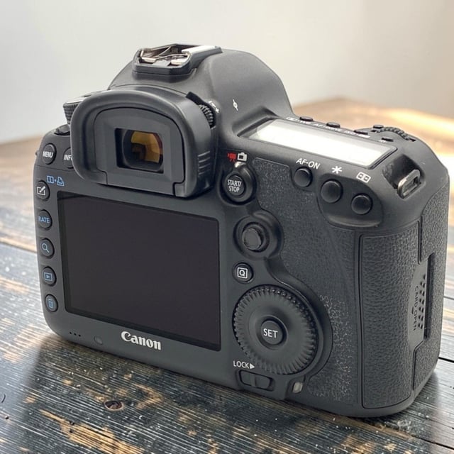 EOS 5D Mark III ボディ