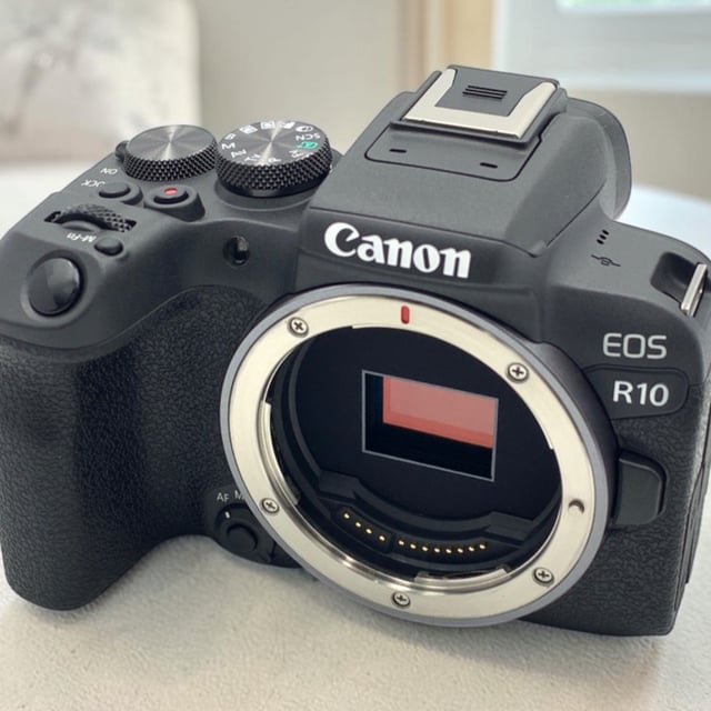 EOS R10 ボディ