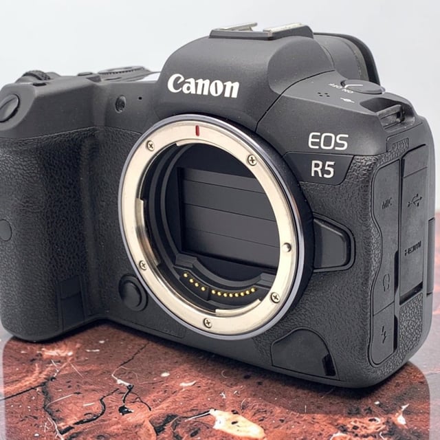 EOS R5 ボディ