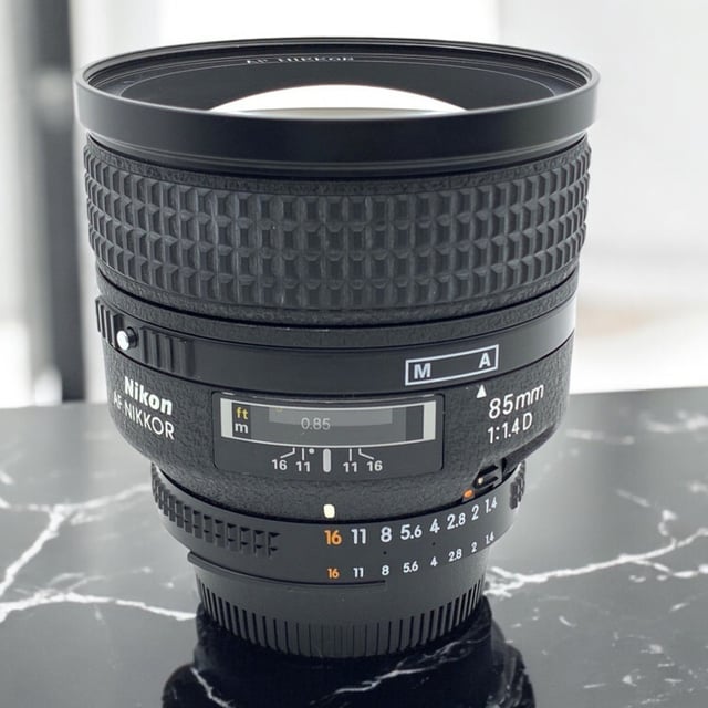 AI AF Nikkor 85mm f/1.4D IF