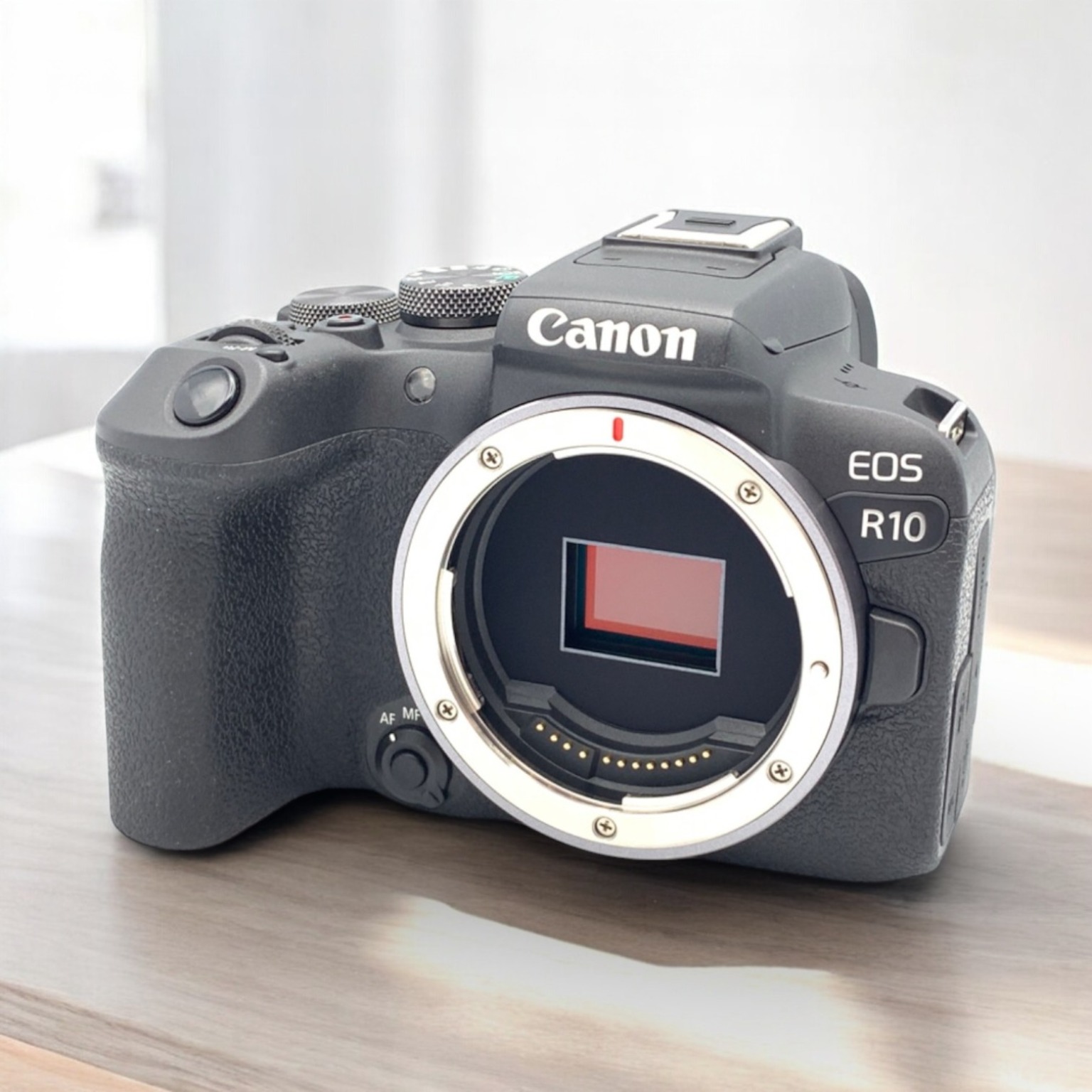 Canon EOS R10 ボディの新品/中古を買うならみんなのカメラ