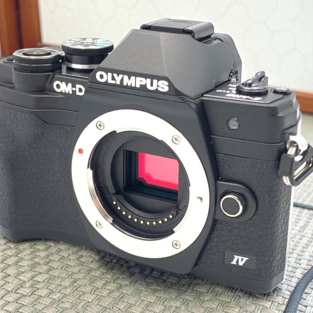 OM-D E-M10 Mark IV ボディ "ブラック"