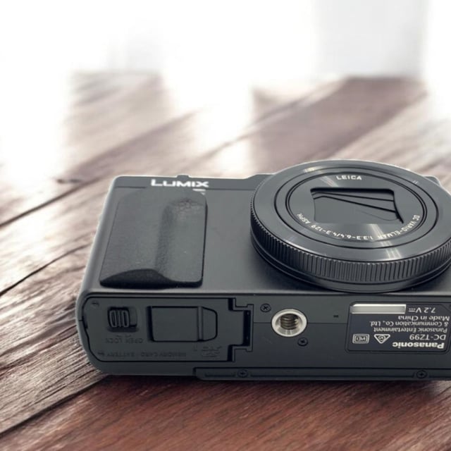 LUMIX TZ99(DC-TZ99) "ブラック"