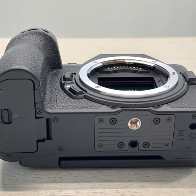 Z5II ボディ