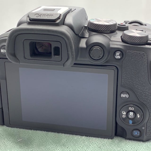 EOS R10 ボディ