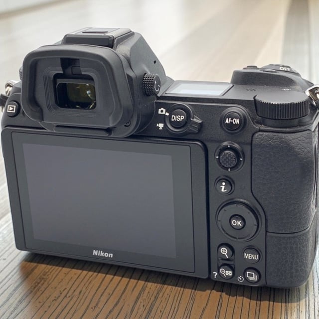 Z6 ボディ