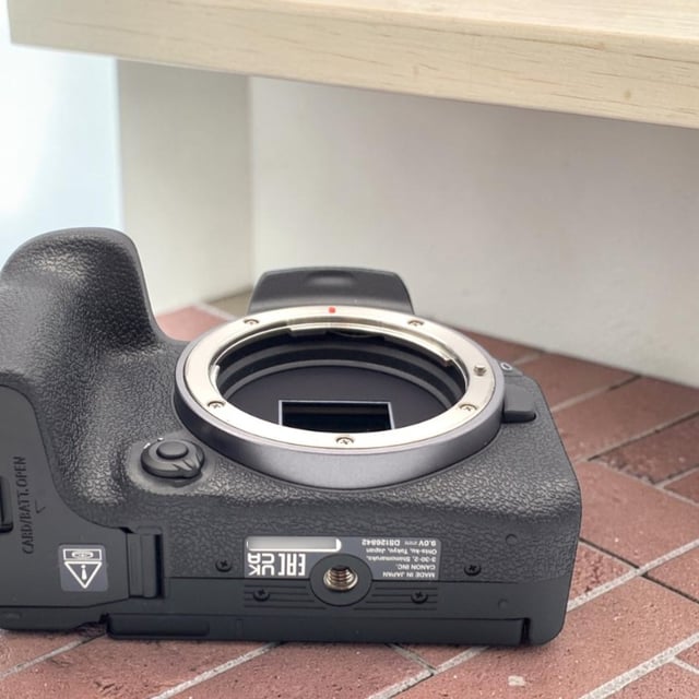 EOS R10 ボディ