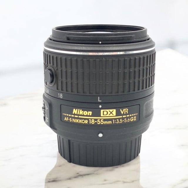 AF-S DX NIKKOR 18-55mm f/3.5-5.6G VR II