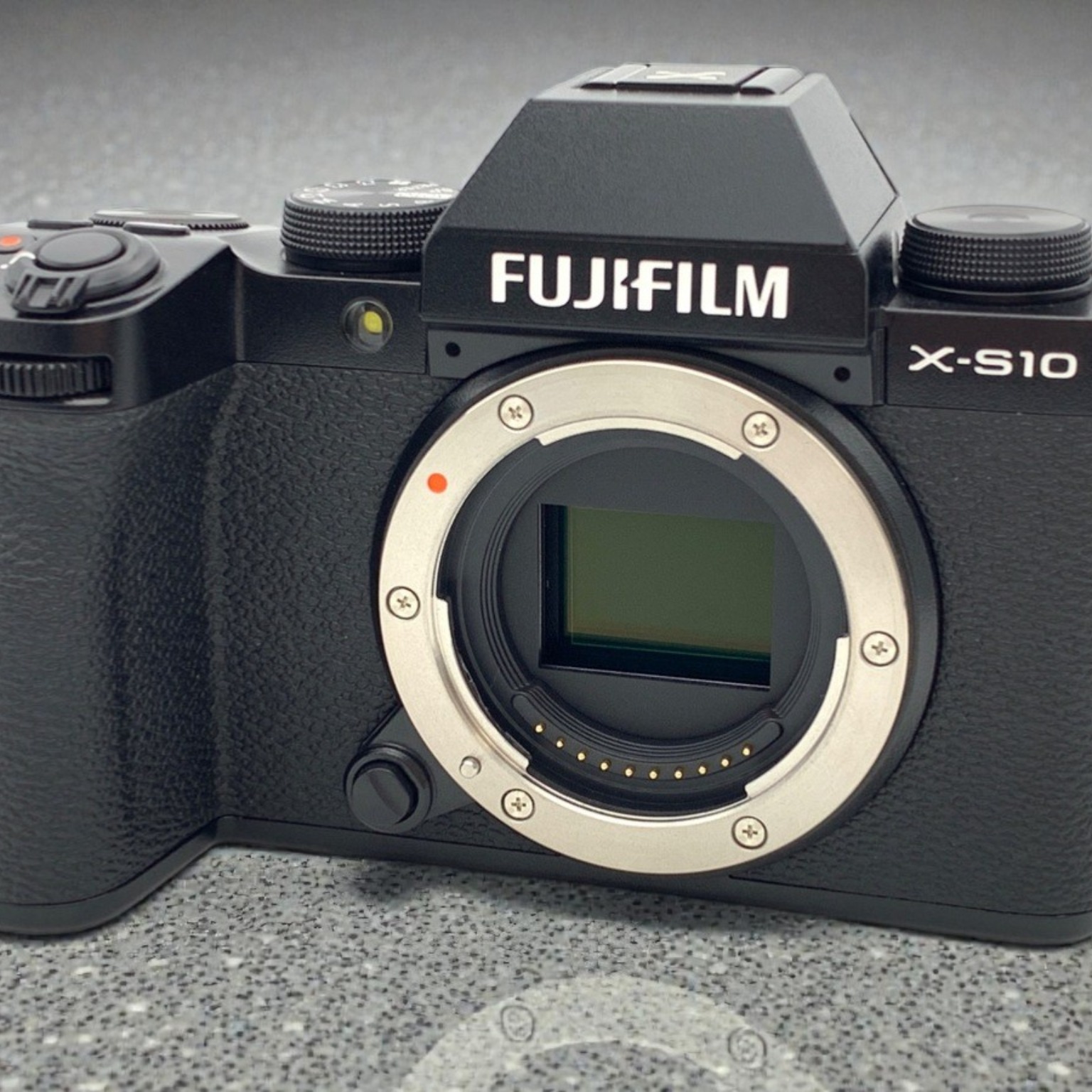 富士フイルム X-S10 ボディの中古 (美品)・¥116,010 by ゆみのん