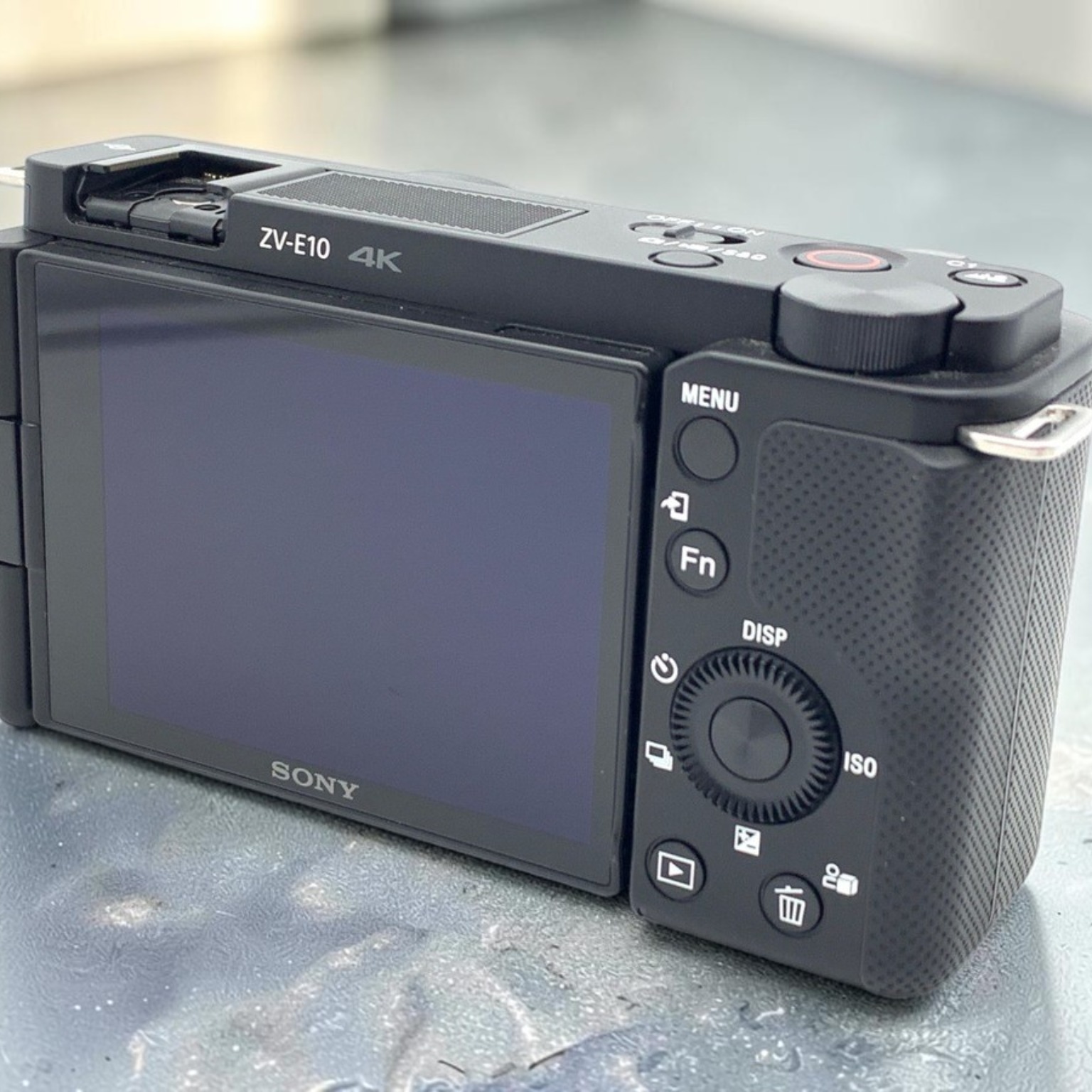 SONY VLOGCAM ZV-E10 ボディ 