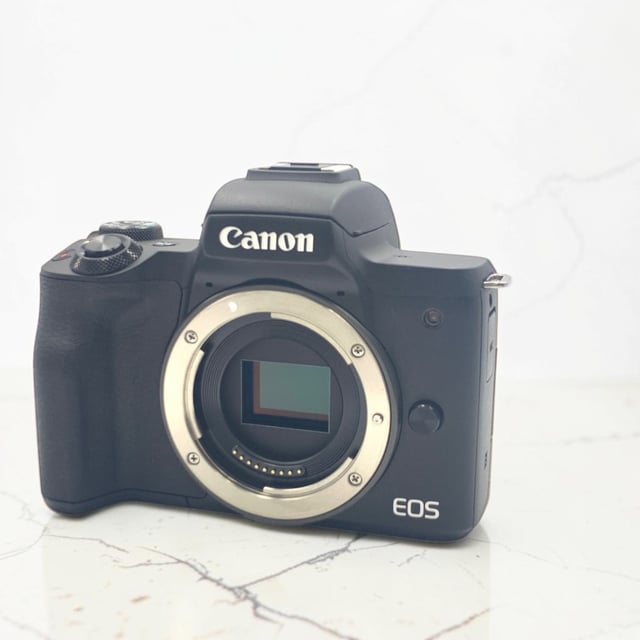 EOS Kiss M ボディ "ブラック"