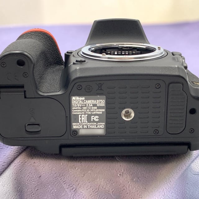 D750 ボディ