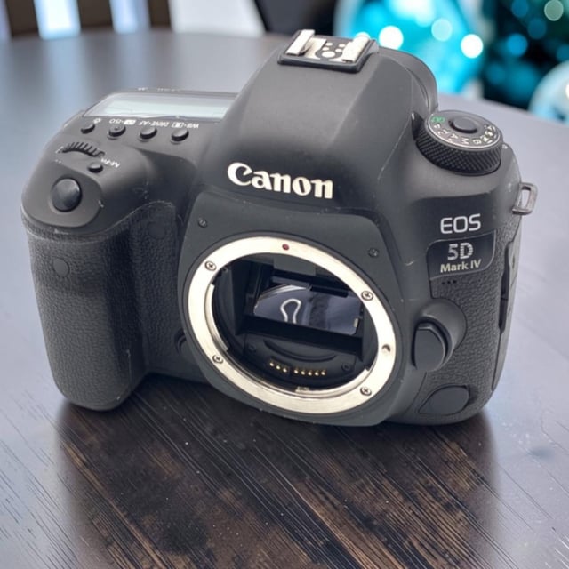 EOS 5D Mark IV ボディ