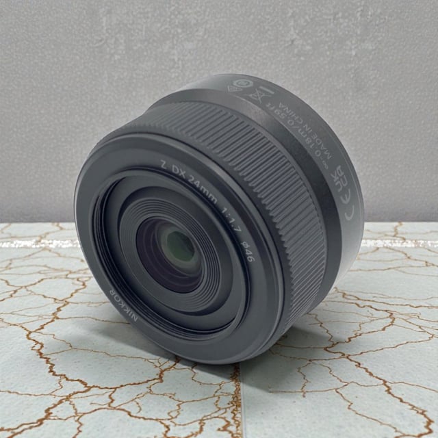 NIKKOR Z DX 24mm f/1.7
