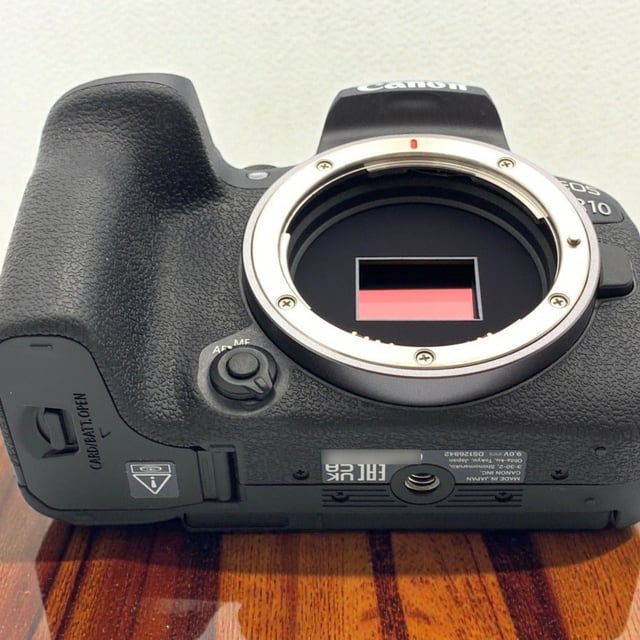 EOS R10 ボディ