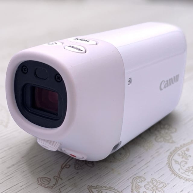 PowerShot ZOOM "ホワイト"