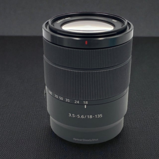 E 18-135mm F3.5-5.6 OSS SEL18135