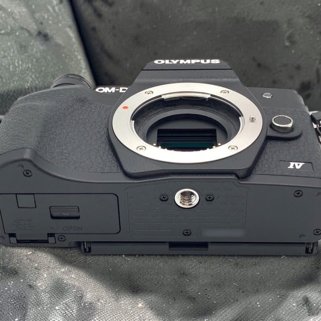 OM-D E-M10 Mark IV ボディ "ブラック"