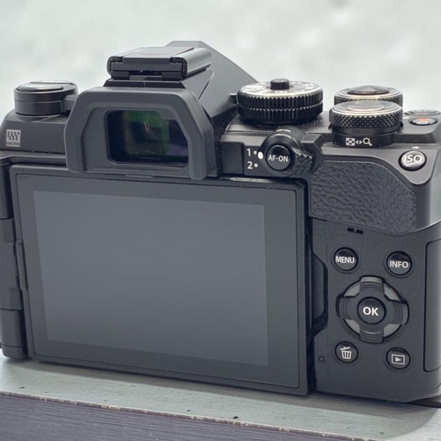OM-5 Mark II ボディ