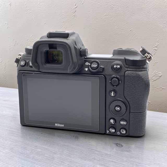 Z7 ボディ