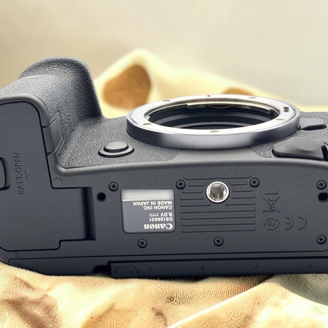 EOS R5 ボディ