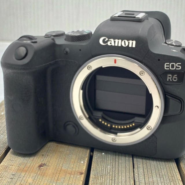 EOS R6 ボディ