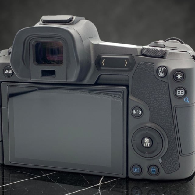 EOS R ボディ