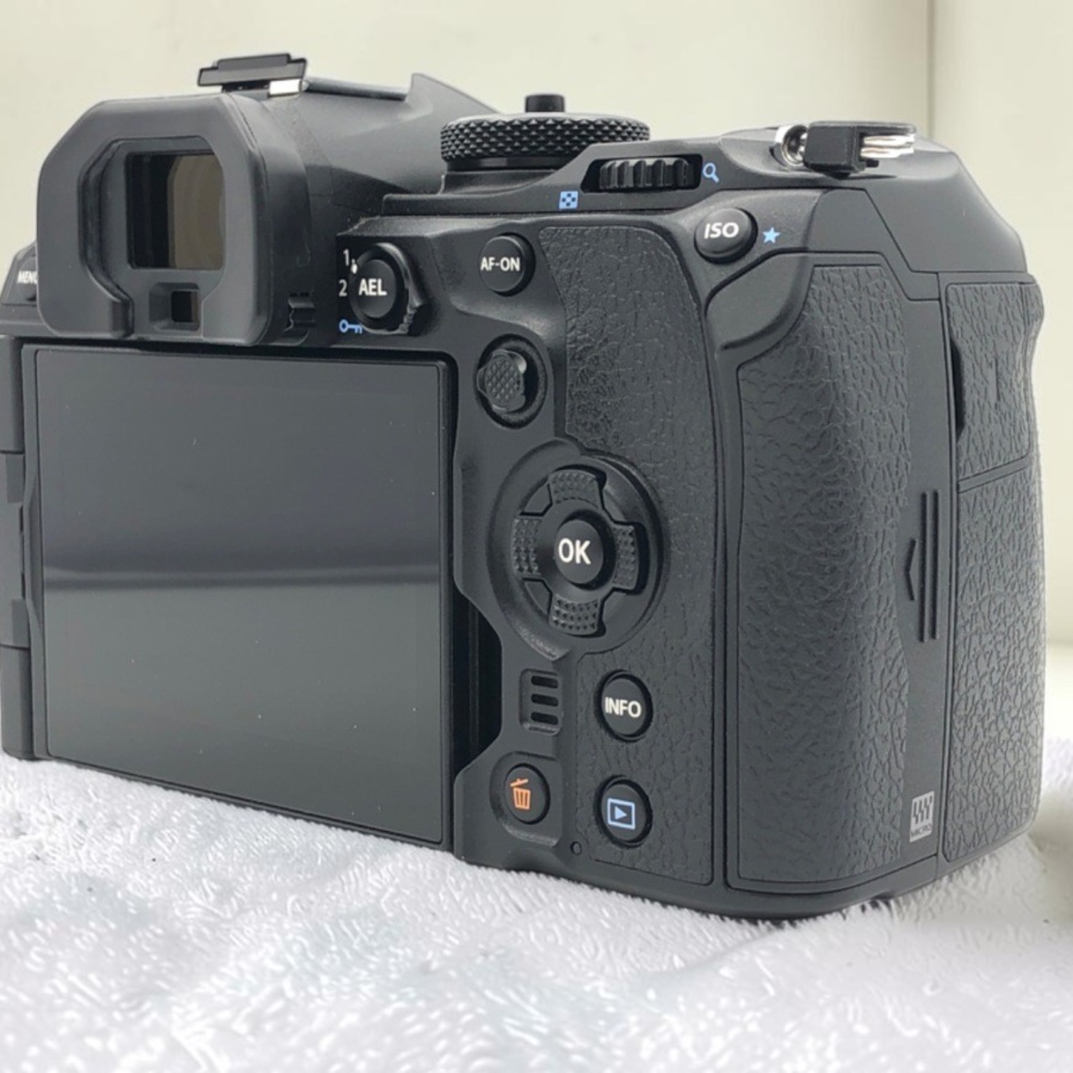 OM SYSTEM OM-1 ボディの中古 (美品)・¥131,840 by ゆみのん