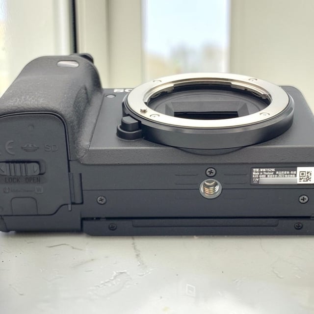 α6400 ILCE-6400 ボディ "ブラック"