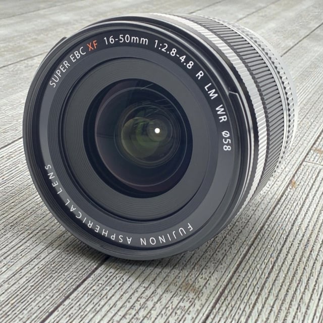 フジノンレンズ XF16-50mmF2.8-4.8 R LM WR