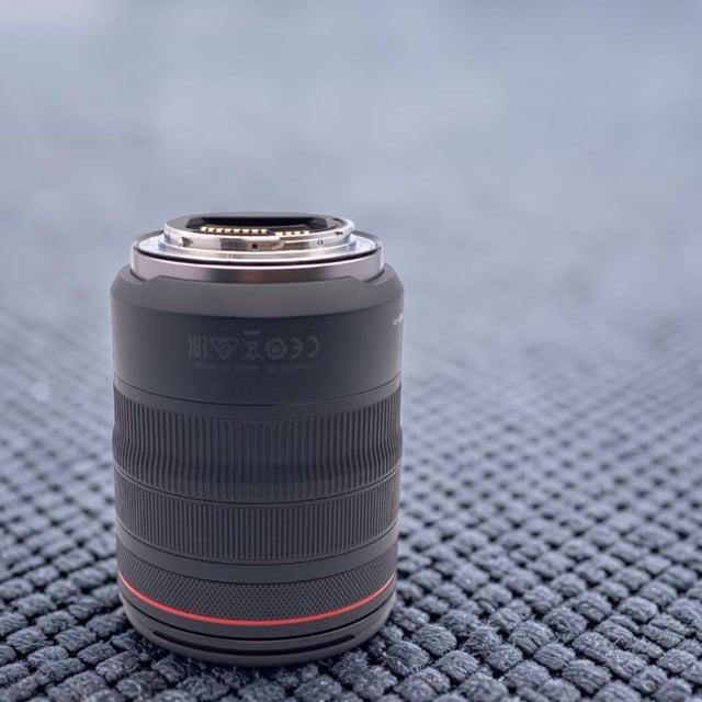 RF 24-105mm F4 L IS USM