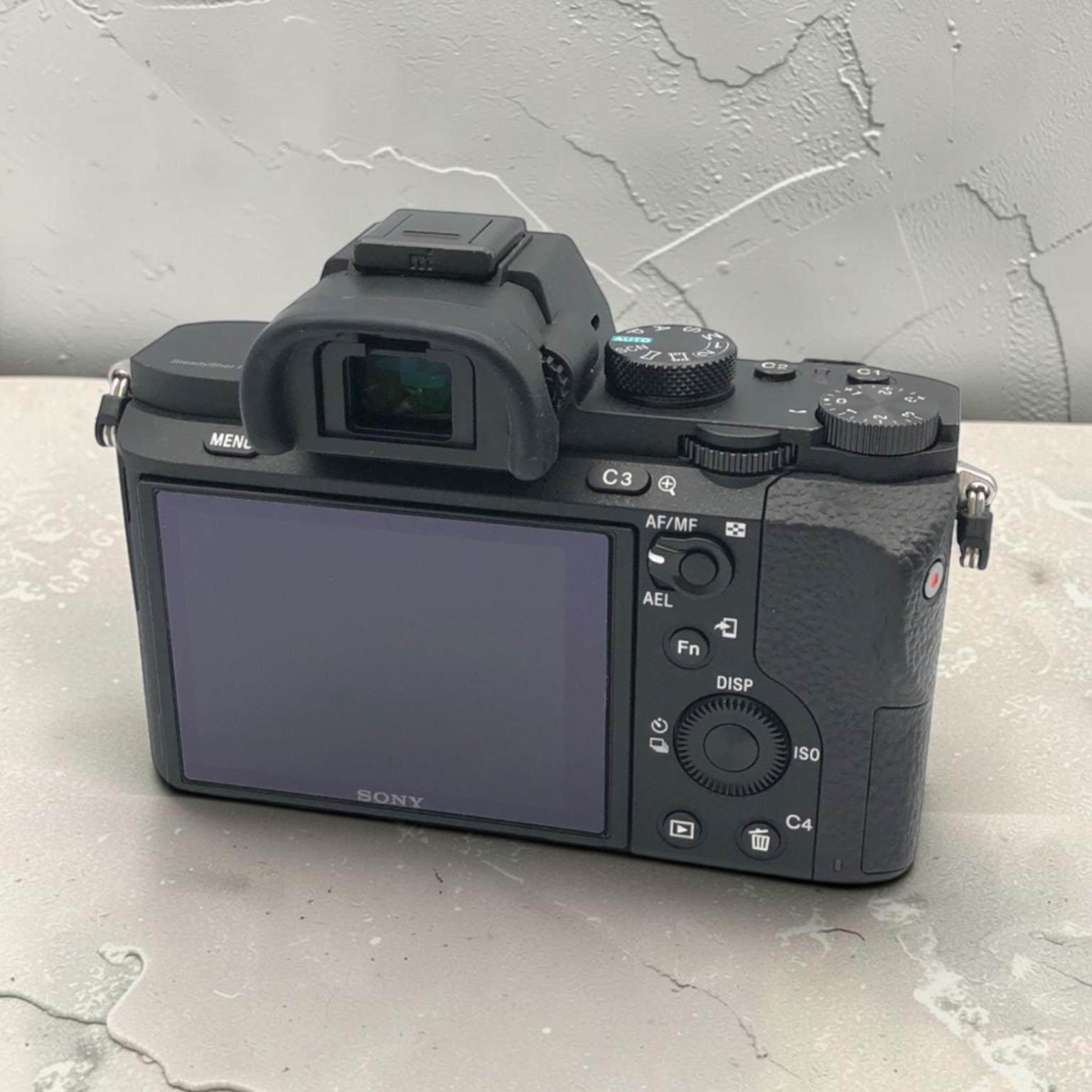 SONY α7 II ILCE-7M2 ボディの中古 (美品)・¥66,800 by はるちか
