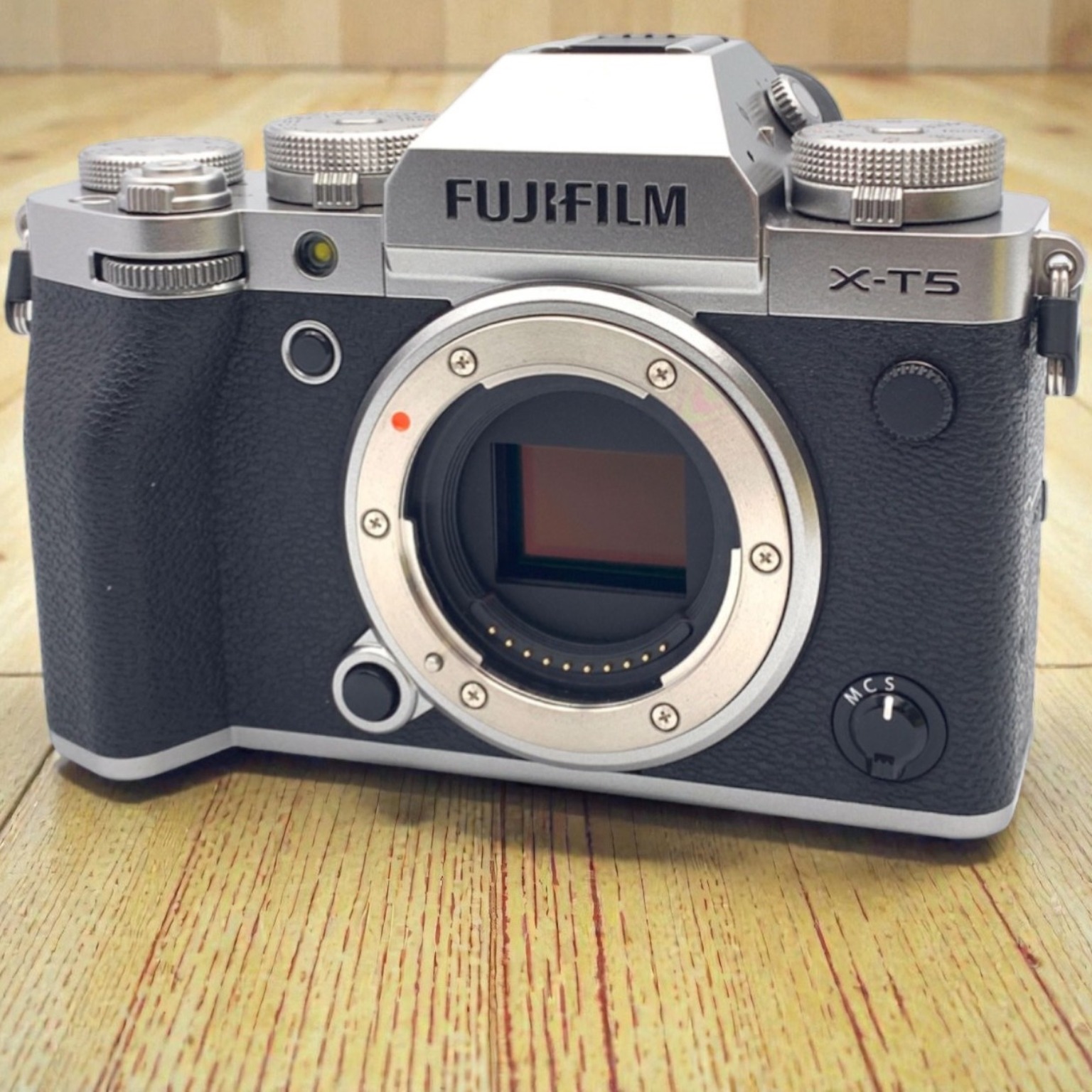 富士フイルム X-T5 ボディ 