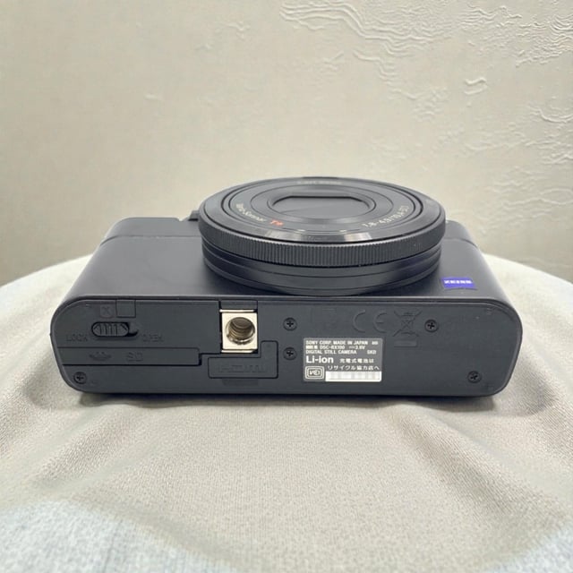 サイバーショット RX100(DSC-RX100)
