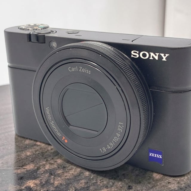 サイバーショット RX100(DSC-RX100)