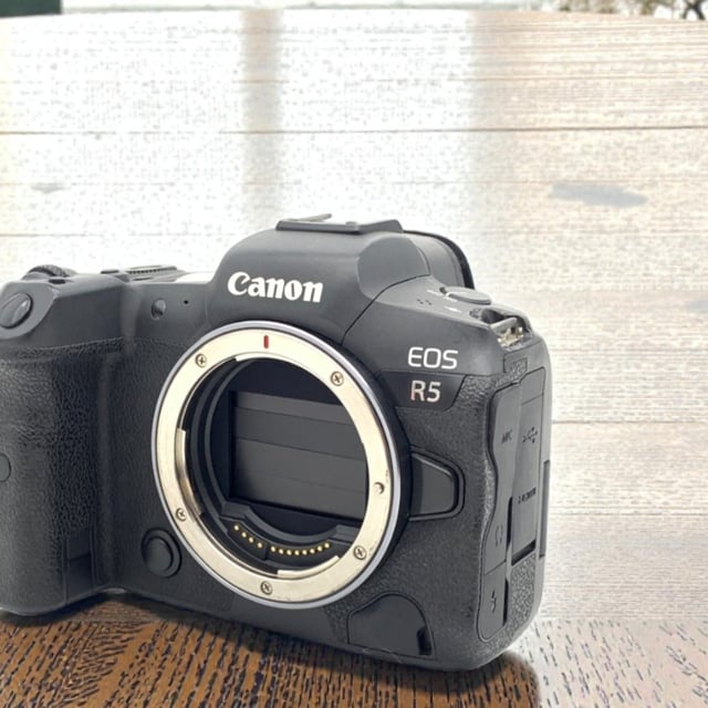 EOS R5 ボディ