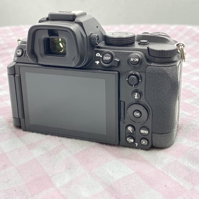 Z5II ボディ
