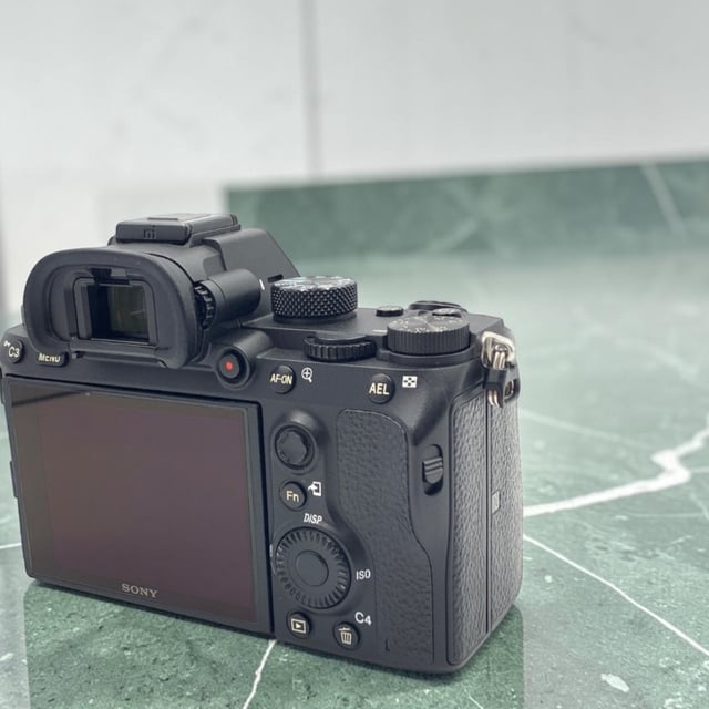 α7 III ILCE-7M3 ボディ