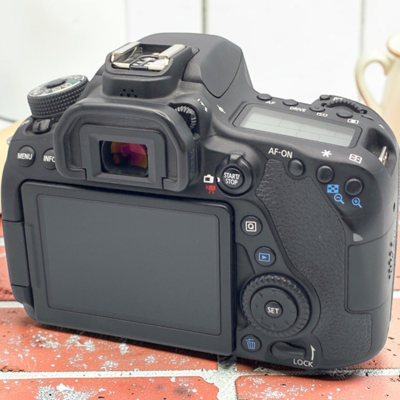 Canon EOS 80D ボディの中古 (美品)・¥53,490 by ゆきのん | みんなの