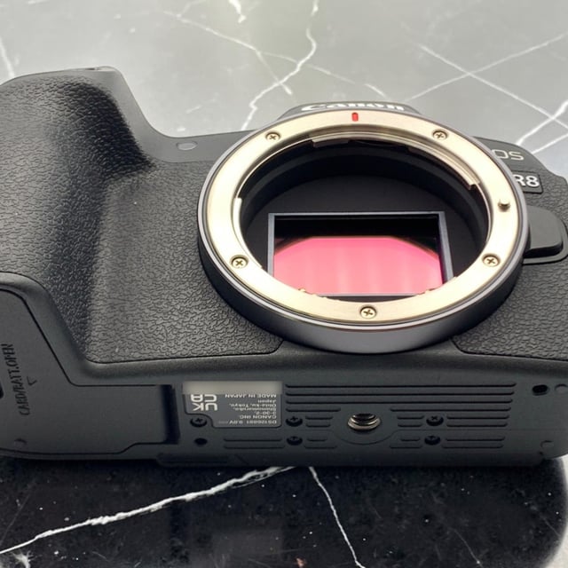 EOS R8 ボディ
