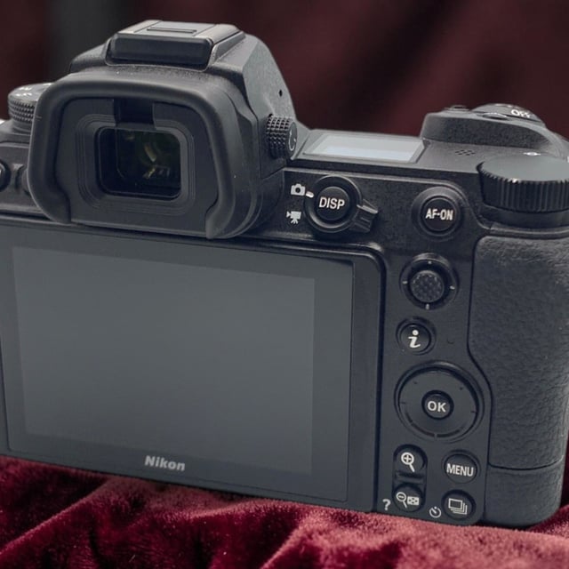 Z7II ボディ
