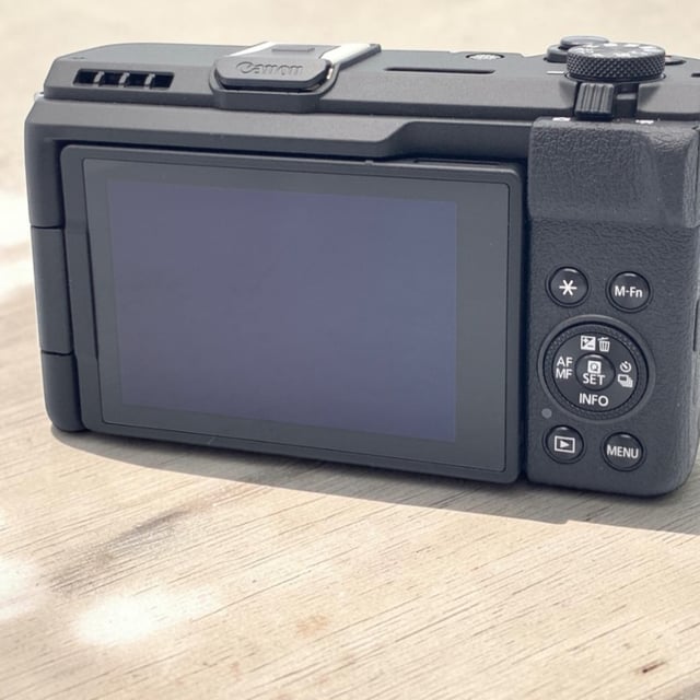 PowerShot V1