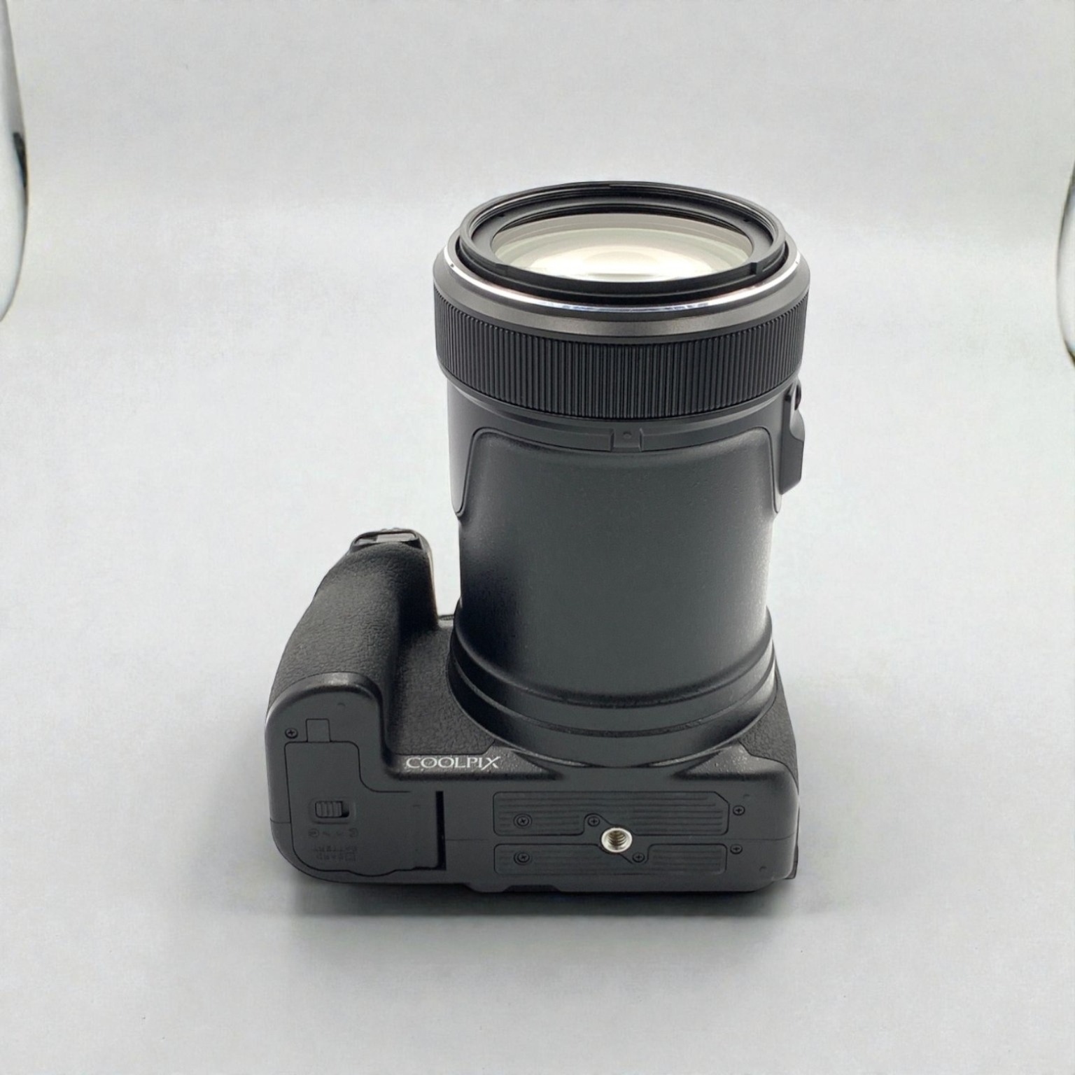 ニコン COOLPIX P1000の中古 (美品)・¥87,350 | みんなのカメラ