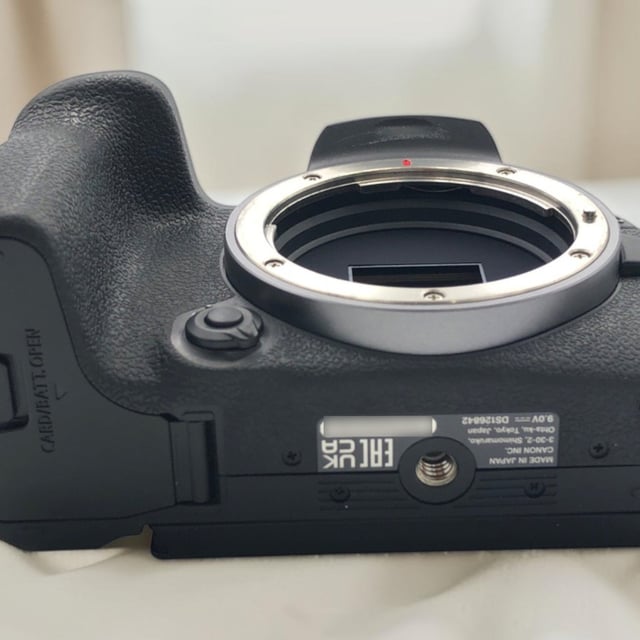 EOS R10 ボディ